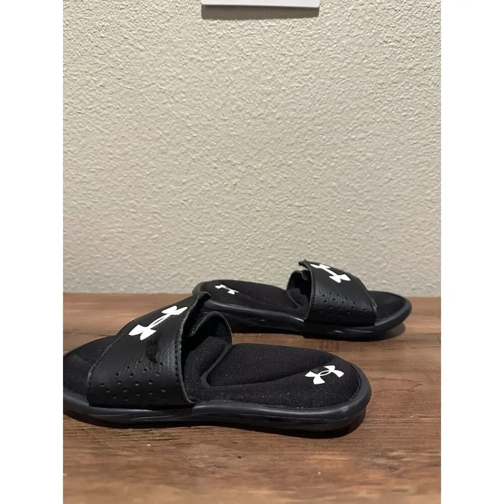 NEW Under Armour Black Boy Slides / Sandals with Adjustable Strap Size 12k